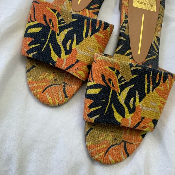 Slip on sandals ✨ - Picture 5 of 6